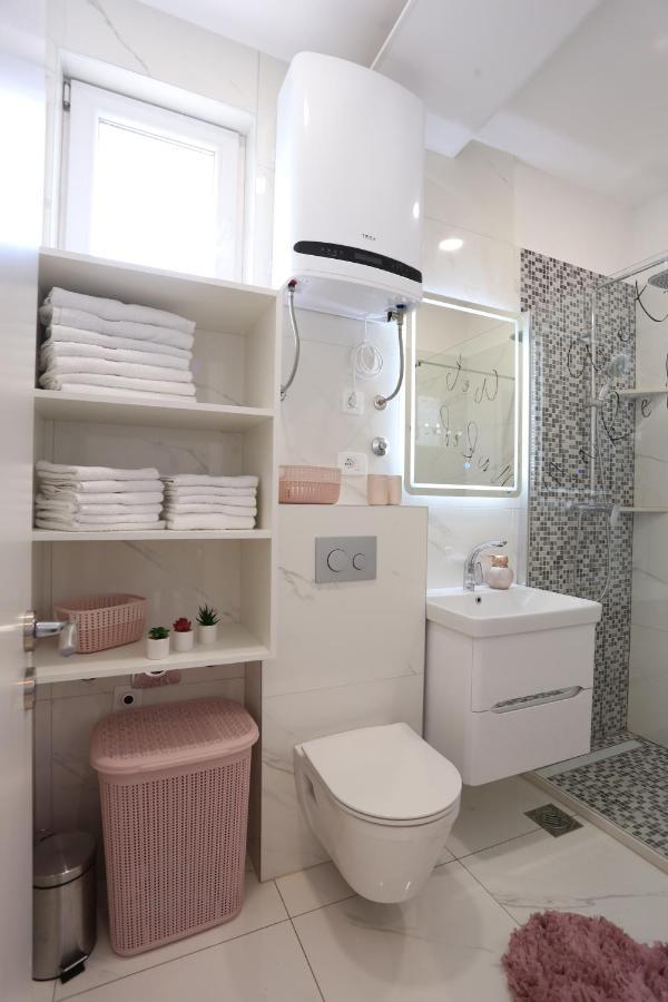 Adorable Apartment Ena Kaštela Екстериор снимка