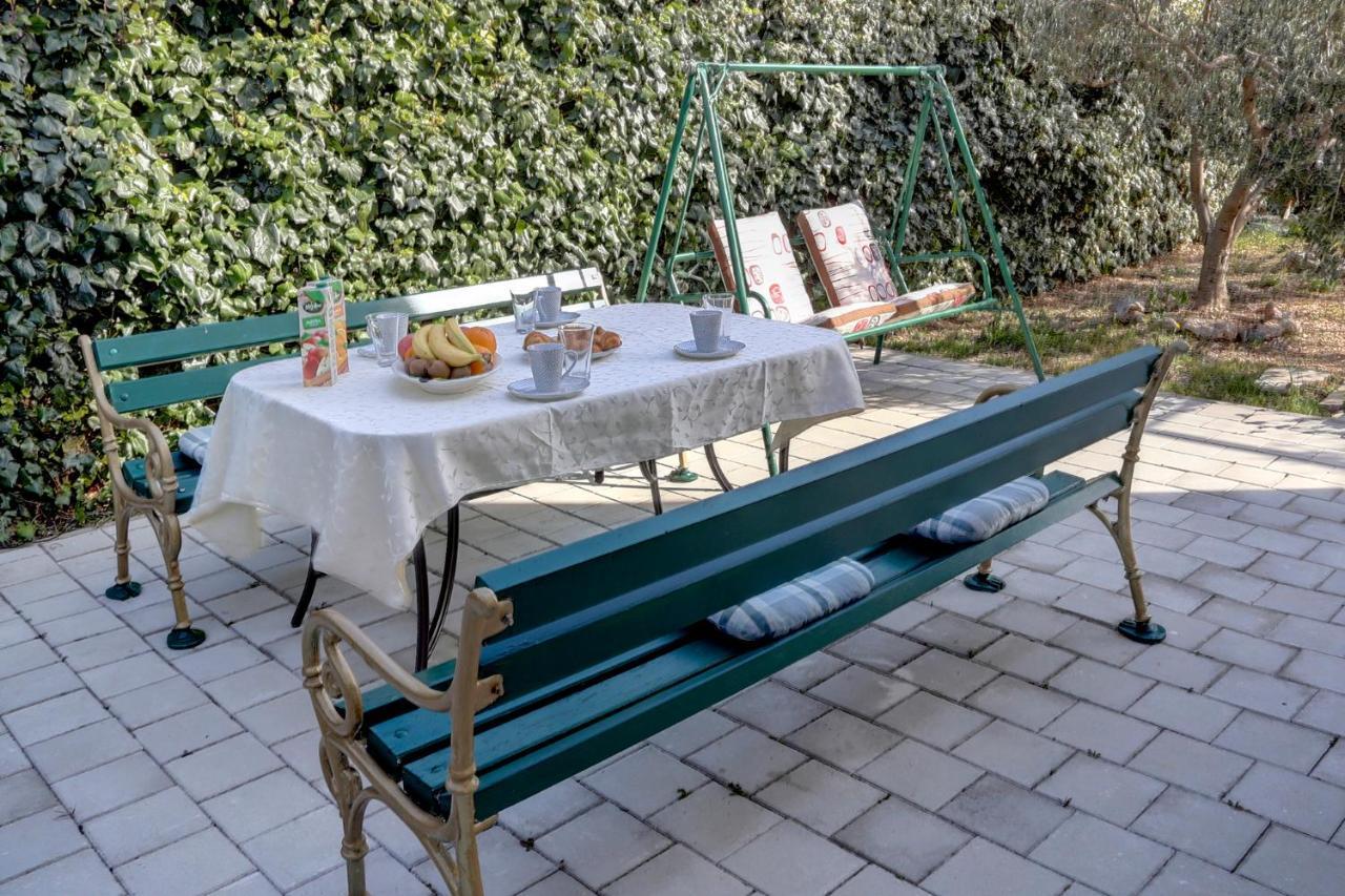 Adorable Apartment Ena Kaštela Екстериор снимка